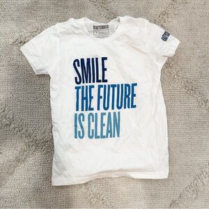 Beautycounter Smile The Future is Clean Tee